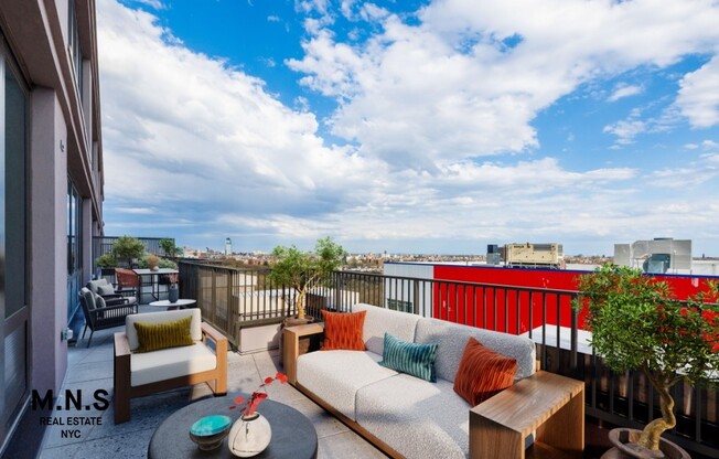 2 beds, 2 baths, $7,114, Unit PH-105