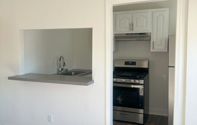 Studio, 1 bath, 400 sqft, $1,495, Unit 0404