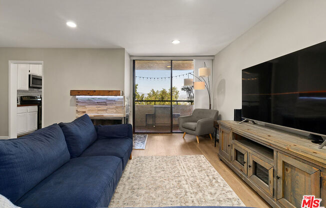 2 beds, 2 baths, 1,203 sqft, $3,800, Unit 205