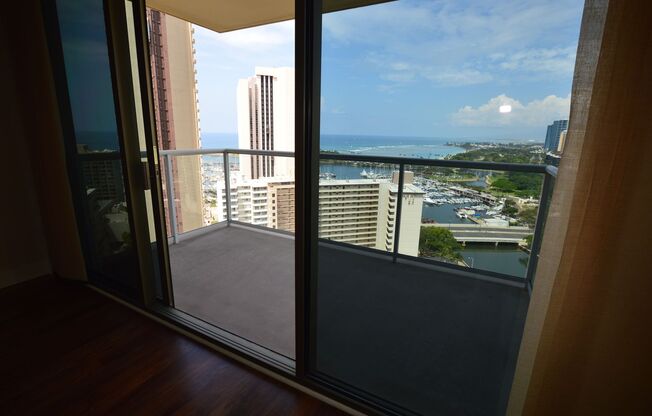2 beds, 2 baths, $5,000, Unit # 2405