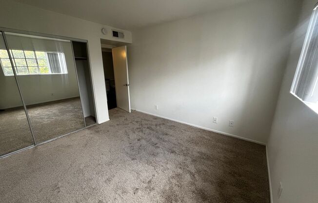 2 beds, 2 baths, 900 sqft, $2,645, Unit 202
