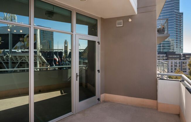 1 bed, 1 bath, $2,750