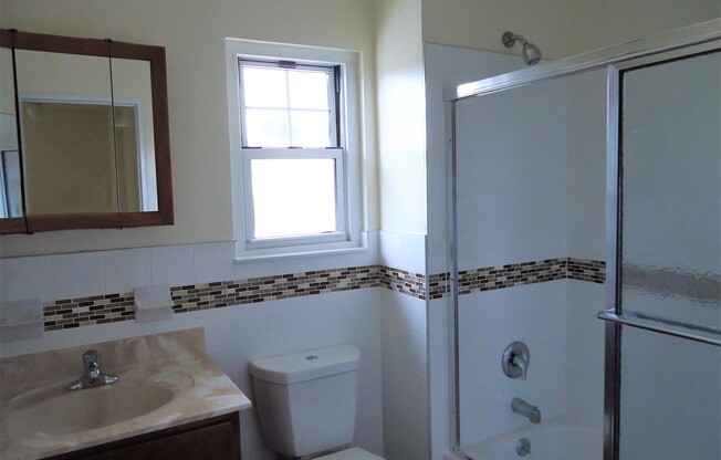 1 bed, 1 bath, 725 sqft, $1,610, Unit 0702