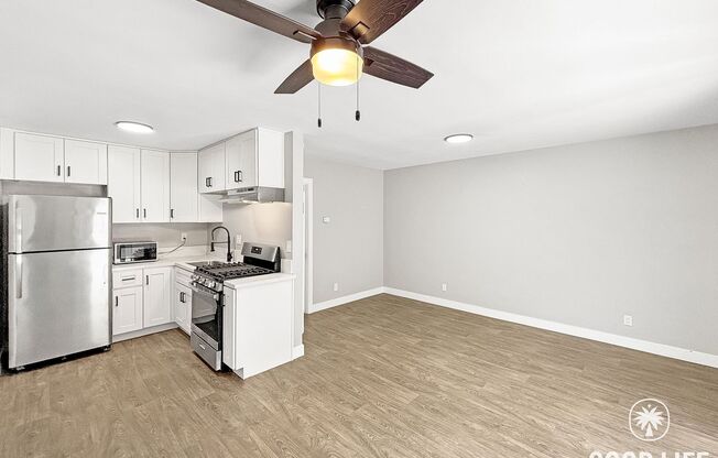 49th St (Units 1-8)
