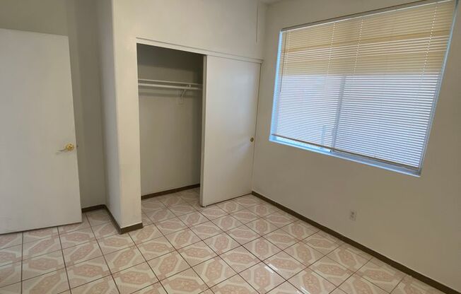 AMERICANA Property Mgmt - Freshly remodeled 4 beds-2 story house in the East