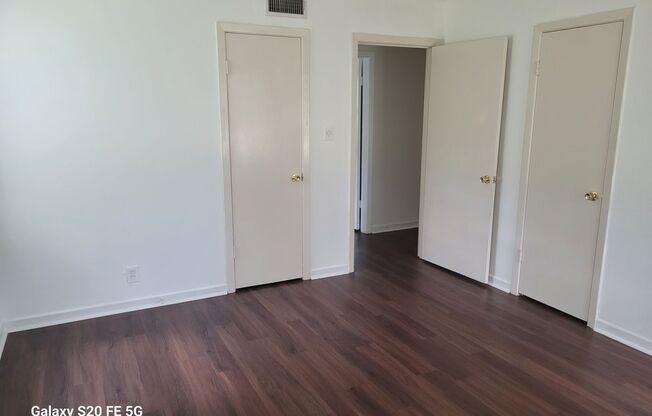 3 beds, 2 baths, $1,750