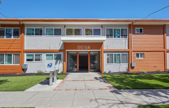 Elm Street Apartments
