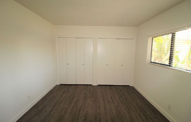 2 beds, 1 bath, $2,350, Unit 87 Baylor Drive