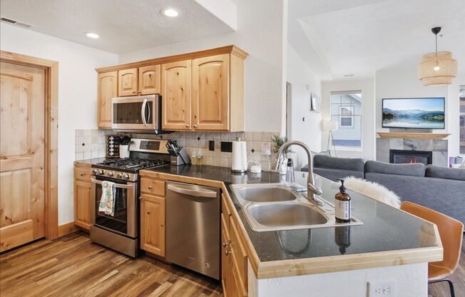 Redstone Condo with A/C and 1 Car Garage