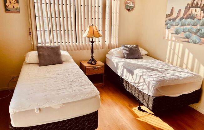 2 beds, 2 baths, $1,995