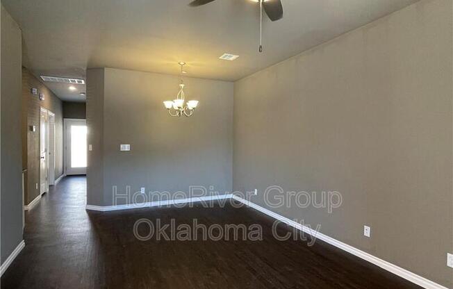 909 SW 91 ST