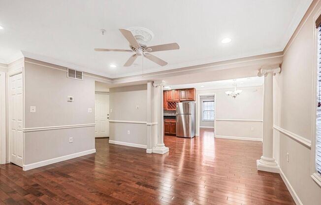 3 + 2 CLEAN AND FRESH CONDO in SECURE BLDG