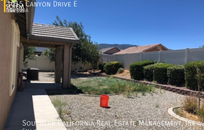 3 beds, 2 baths, 1,650 sqft, $2,200