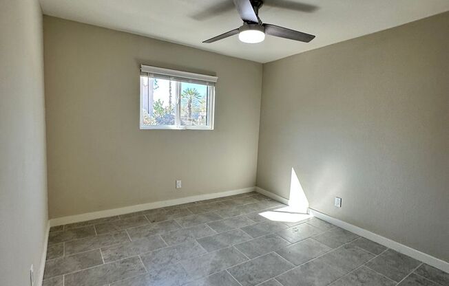 Fully Updated One Bed Remodeled Apartment with Washer/Dryer in Unit!!!