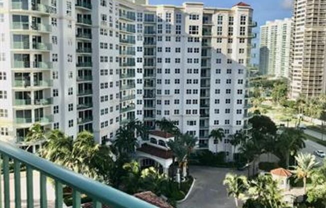3 beds, 3 baths, $5,400
