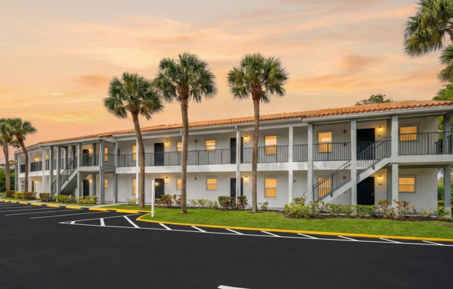 2 beds, 2 baths, 1,100 sqft, $2,350, Unit 5458 - 202