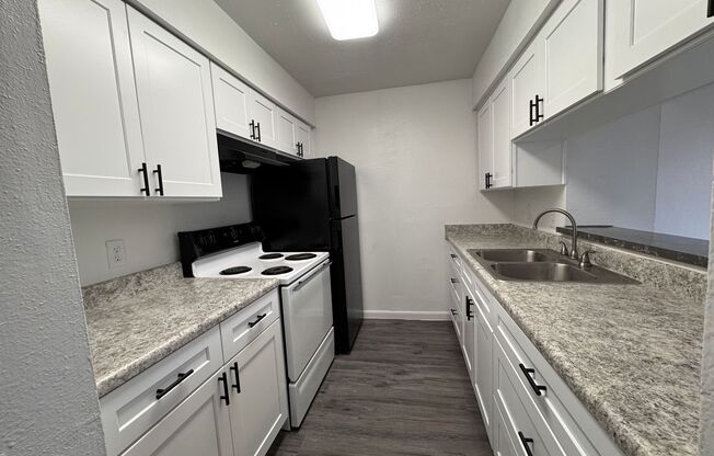 2 beds, 1 bath, 992 sqft, $1,250, Unit 418