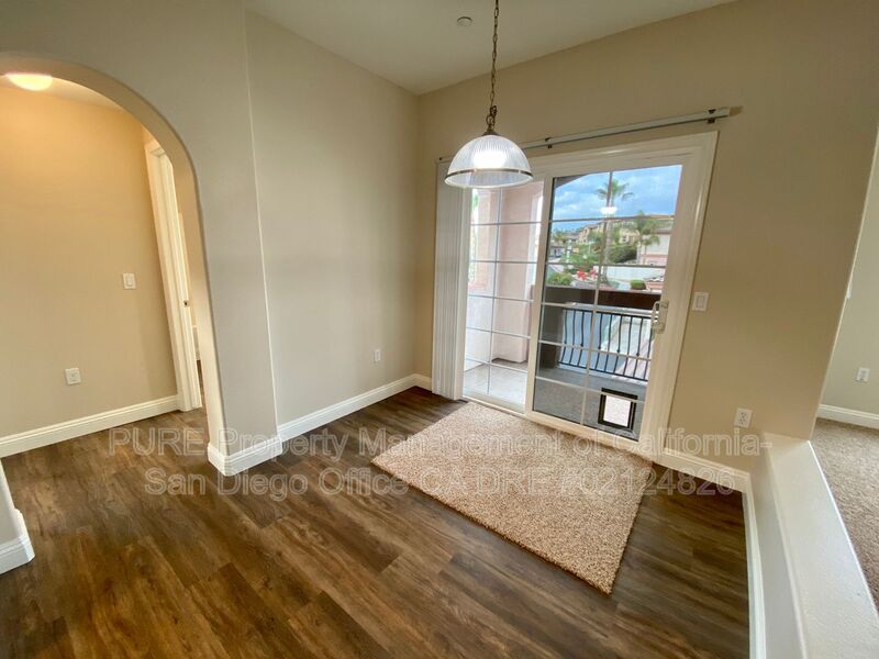 2707 Lake Pointe Dr. #205