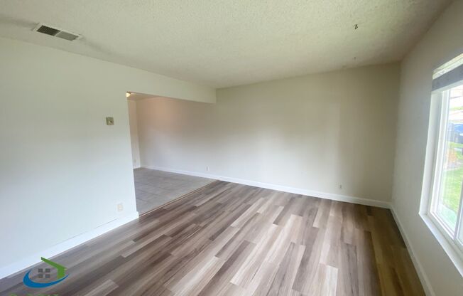 $3095-Updated Two Story Town Home in Blossom Valley Community of San Jose