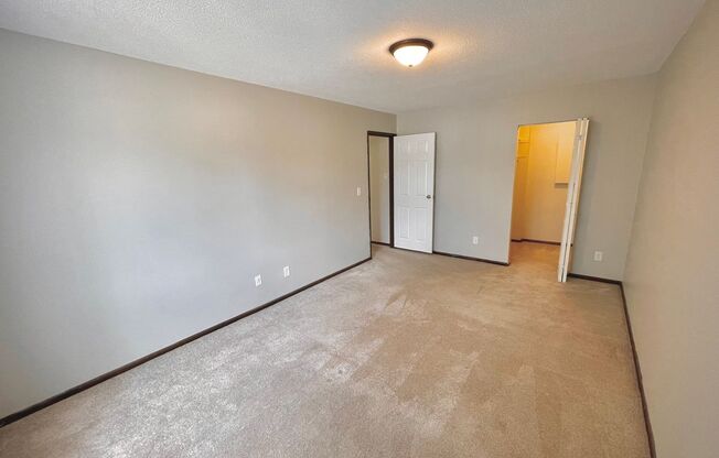 1 bed, 1 bath, 750 sqft, $930, Unit H 103