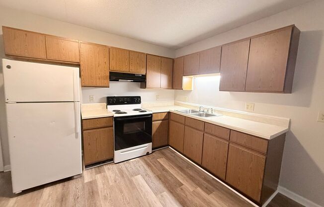 LIMITED-TIME SPECIAL: Get $500 OFF Your First Month’s Rent!