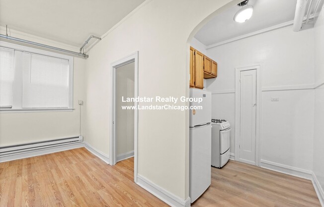 2536 Sawyer