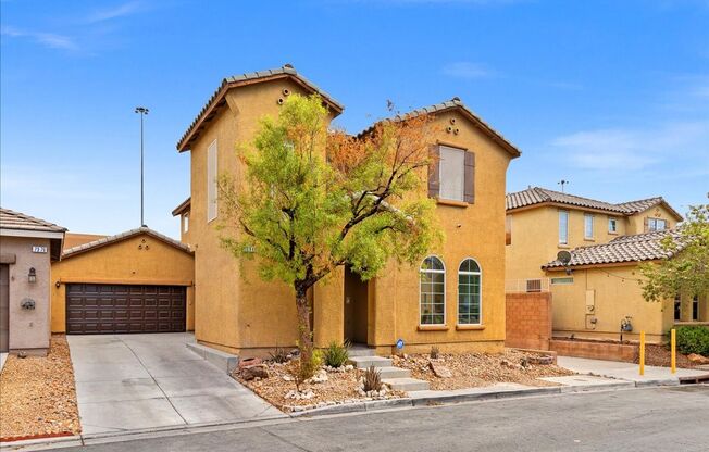 4 beds, 2.5 baths, $2,695