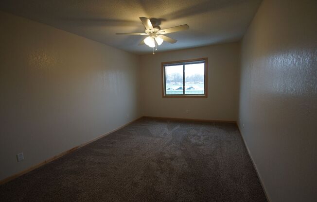 1 bed, 1 bath, $1,374, Unit 419