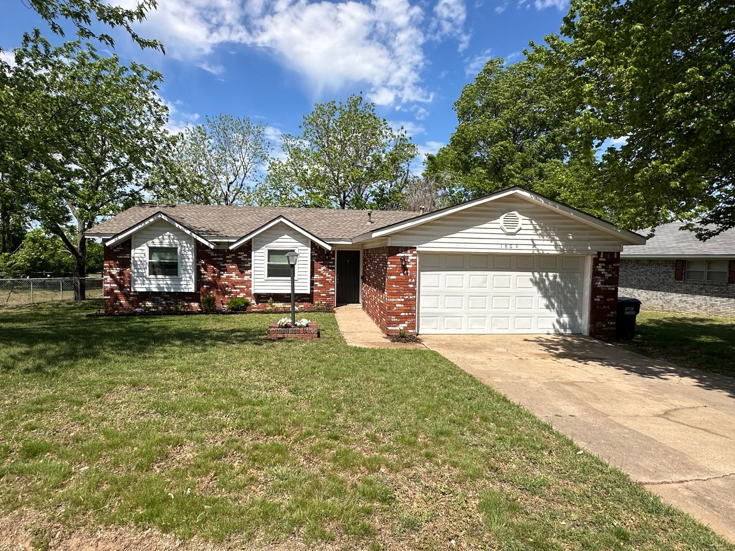 Charming updated Owasso Home!