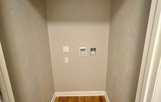 1 bed, 1 bath, 609 sqft, $1,425, Unit 410