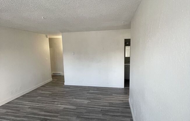 2 beds, 1 bath, 775 sqft, $775, Unit 1309 E Sylvan Circle - 6