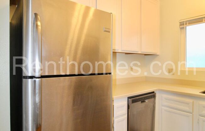 Allied Gardens, 6725 Mission Gorge Road #211-A, Remodeled Kitchen, Dual Pane Windows, Nice Views, AC, Avail earlier if needed