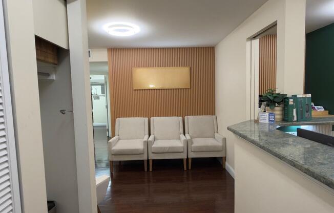 1 bed, 1 bath, 90 sqft, $7,000