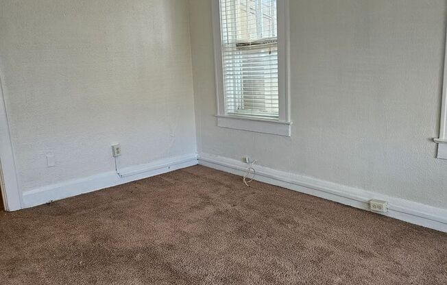 1 bed, 1 bath, 705 sqft, $1,195