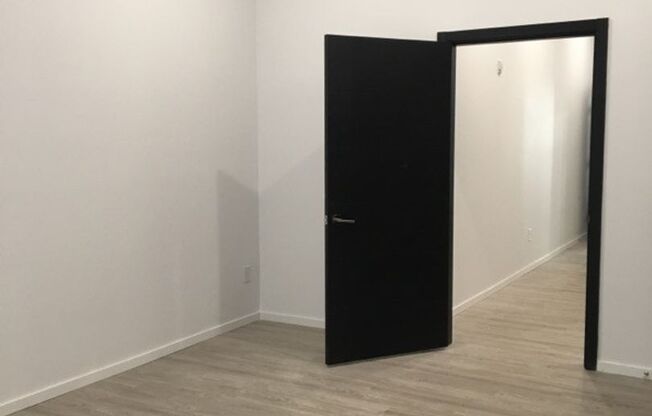 2 beds, 1.5 baths, 1,023 sqft, $2,900, Unit 104 Live Work