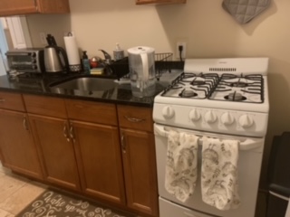 1 bed, 1 bath, $2,800, Unit 14