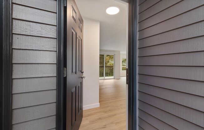 2 beds, 2 baths, 1,092 sqft, $2,995, Unit 37