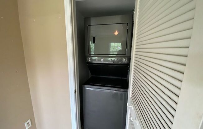 1 bed, 1 bath, $1,795, Unit # 6