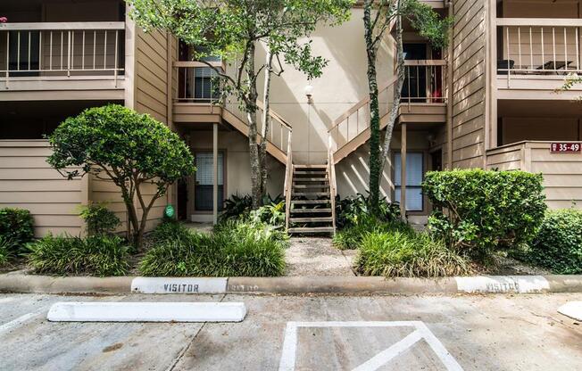 2 beds, 2 baths, 1,074 sqft, $1,250