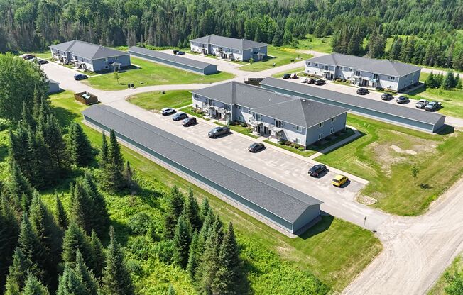 2 beds, 1 bath, 1,041 sqft, $1,290, Unit MS 814-H