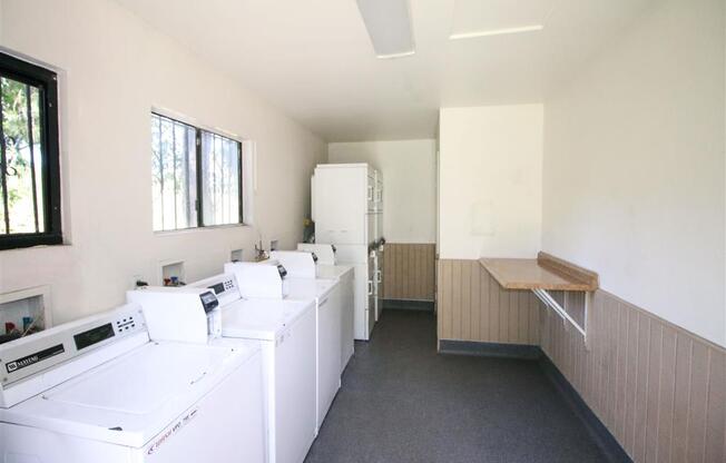 Community Laundry Facility at Creekside Villas Apartments, San Diego, CA, 92102