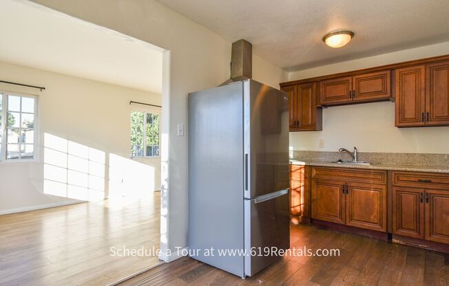 2 beds, 1 bath, $1,950, Unit 3691 41st Street