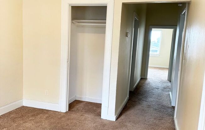 5bed/2bath Single Family Home!