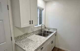 1 bed, 1 bath, $2,200, Unit 2135