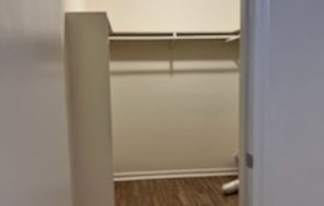 1 bed, 1 bath, 650 sqft, $895, Unit BC500A