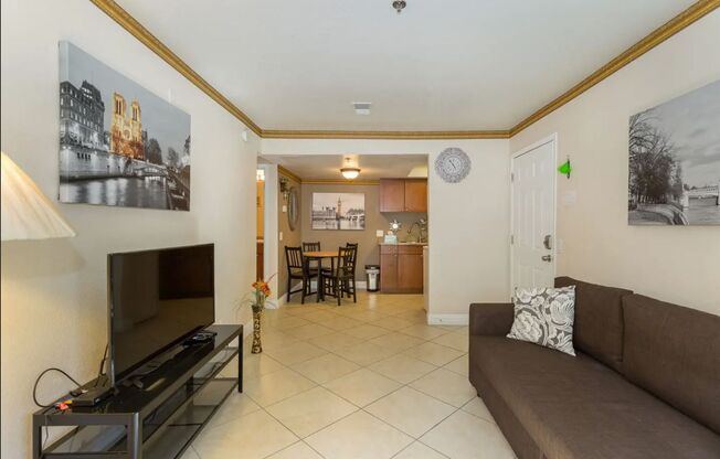 Super Cute 1 Bed/1 Bath Condo Near the Strip!