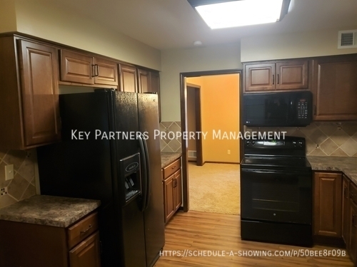 628 W SANTA FE TRL