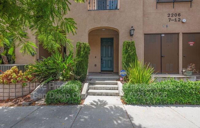 2206 ANDALUSIA LN