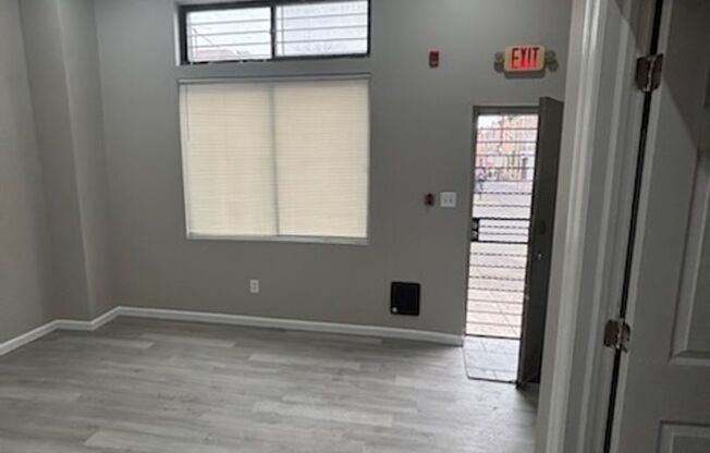 3098 1/2 Ruth Street