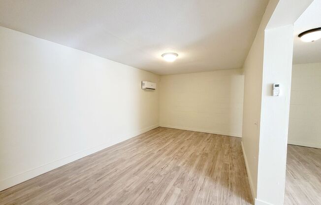 Studio, 1 bath, $889, Unit Unit D